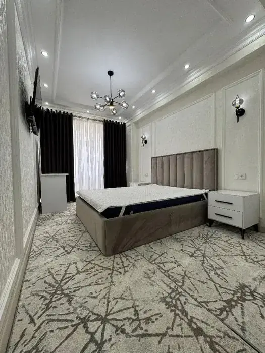 Ijaraga 2 xonali kvartira − 77 m²