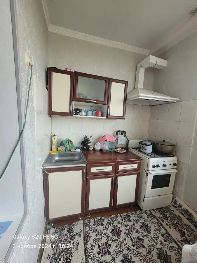 Продается 2-комнатная квартира − 60 м²