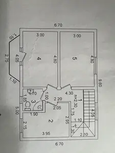 2 qavatli uy sotiladi − 466 m²