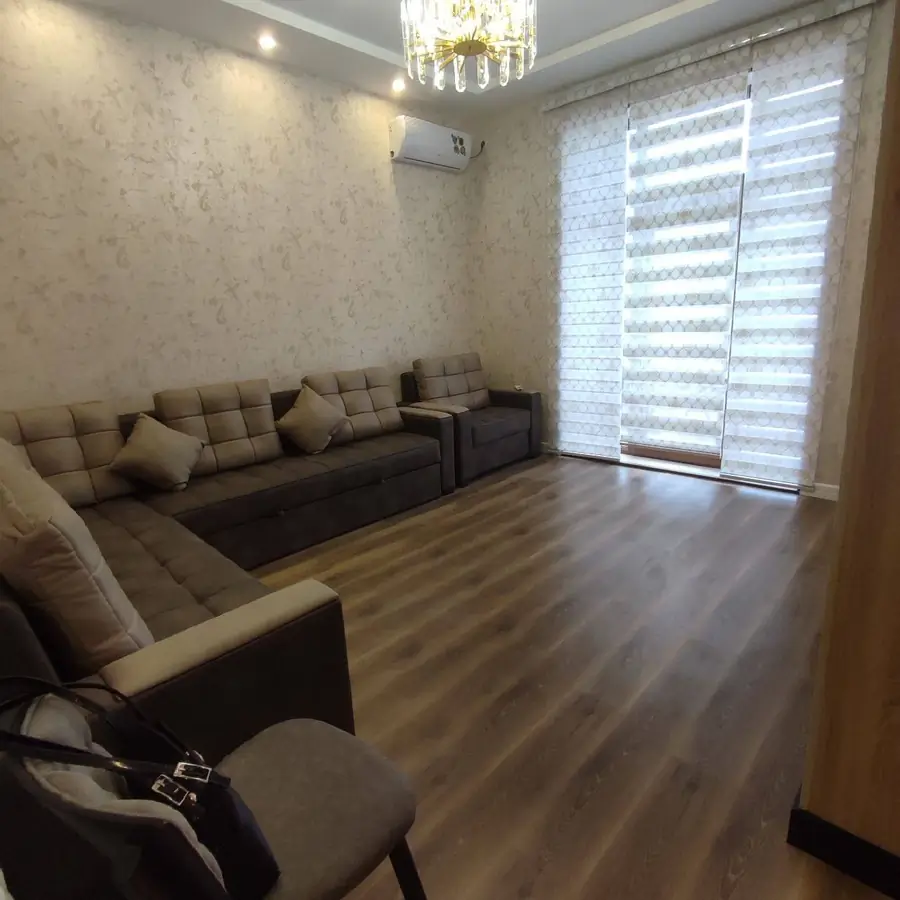 Ijaraga 2 xonali kvartira − 60 m²