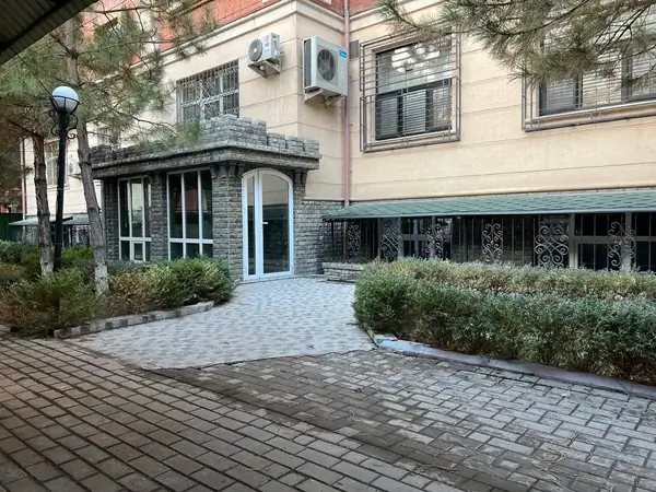 Ofis − 500 m², 0/7 qavat