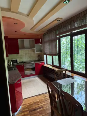 3 xonali kvartira − 83 m², 2/4 qavat
