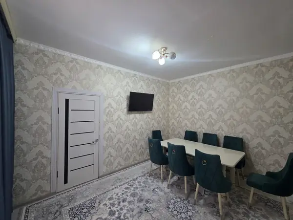 1-этажный дом − 56 м², 0.1 сот.