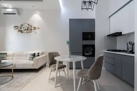 2-комнатная квартира − 60 м², 6/8 этаж