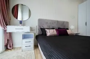 Посуточно 2-комнатная квартира − 65 м²