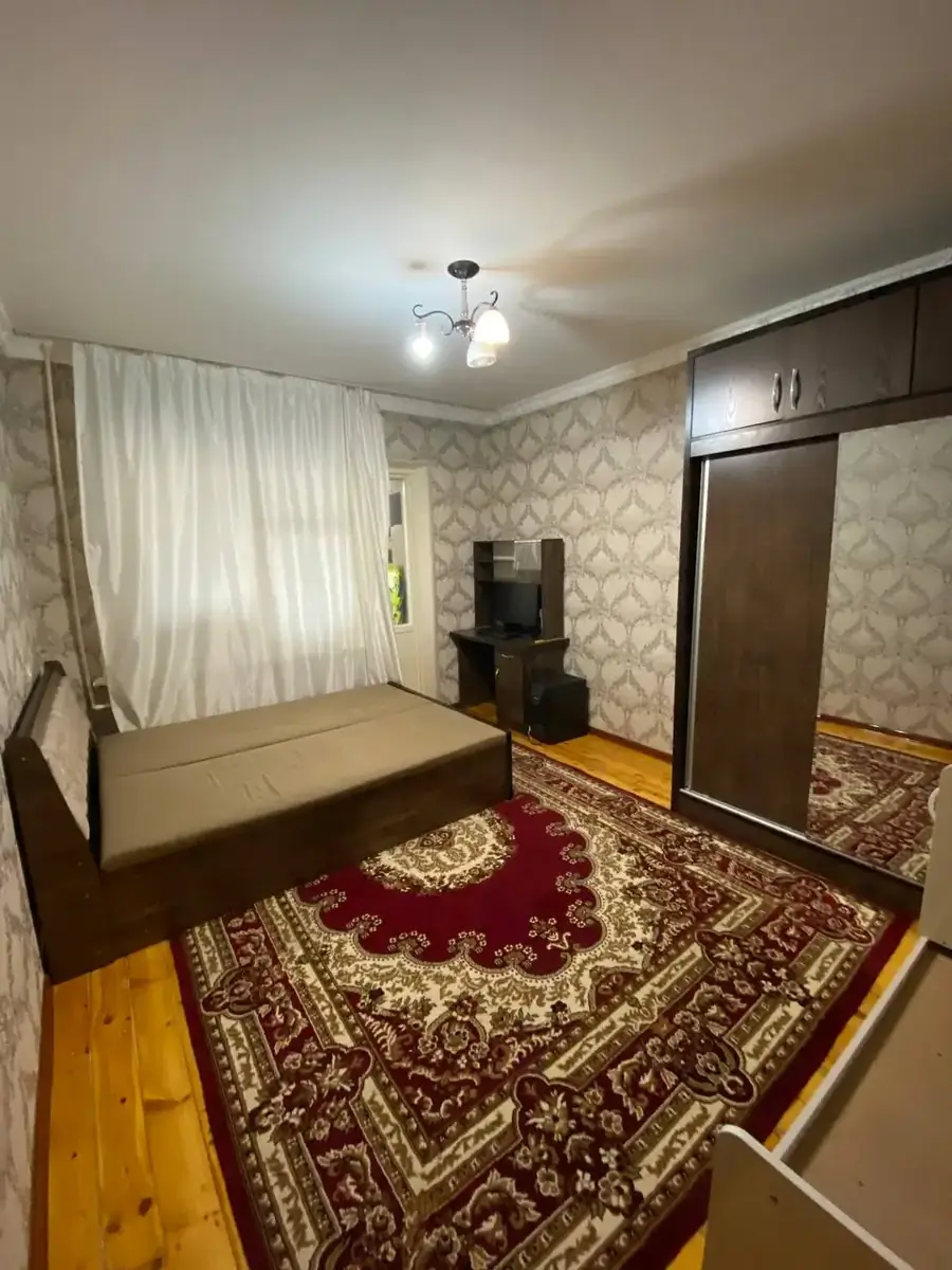 Продается 3-комнатная квартира − 73 м²