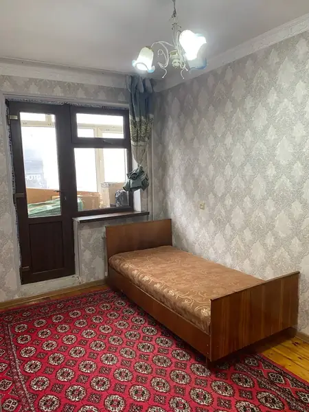 3-комнатная квартира − 73 м², 2/4 этаж