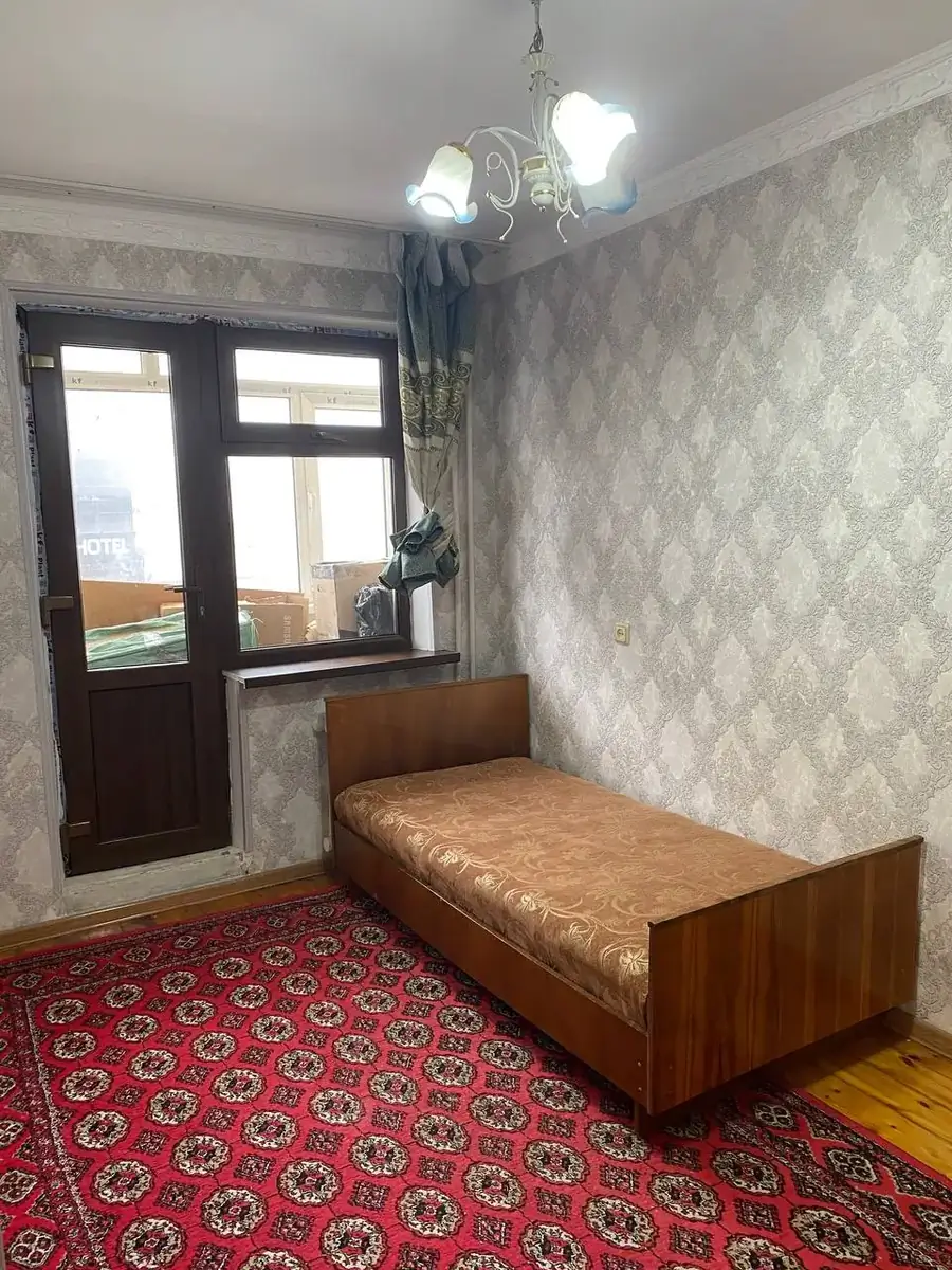 Продается 3-комнатная квартира − 73 м²