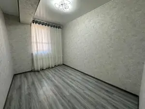 3 xonali kvartira − 90 m², 5/8 qavat
