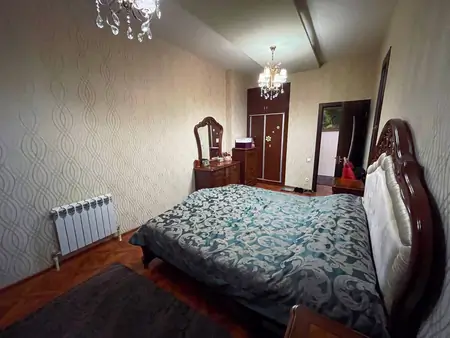 3-комнатная квартира − 90 м², 5/8 этаж