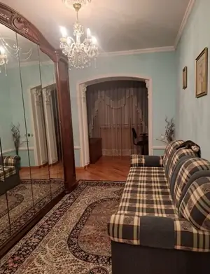 Сдается 3-комнатная квартира − 120 м²