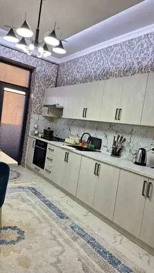 Ijaraga 2 xonali kvartira − 74 m²