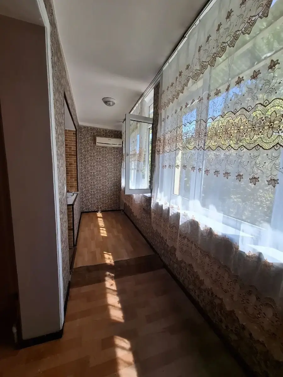 Продается 2-комнатная квартира − 51 м²