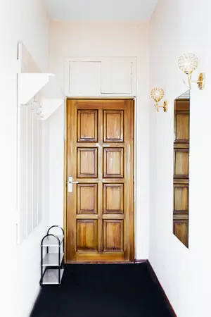 Посуточно 2-комнатная квартира − 55 м²