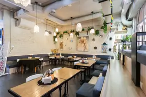 Посуточно 2-комнатная квартира − 55 м²