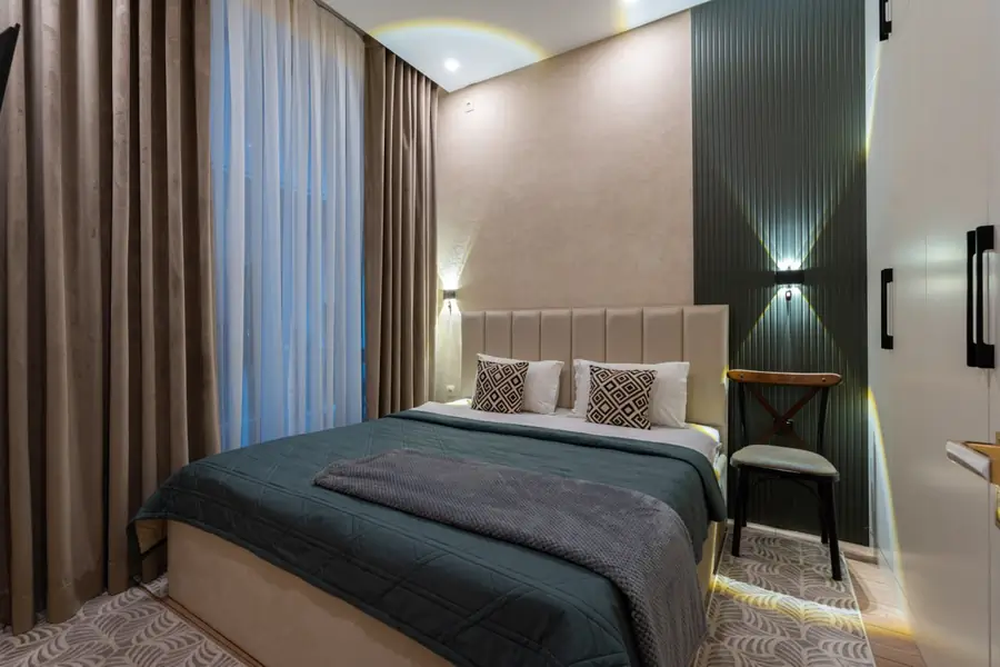 Посуточно 2-комнатная квартира − 55 м²