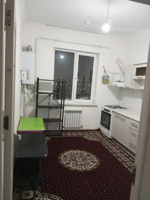 Сдается 3-комнатная квартира − 80 м²