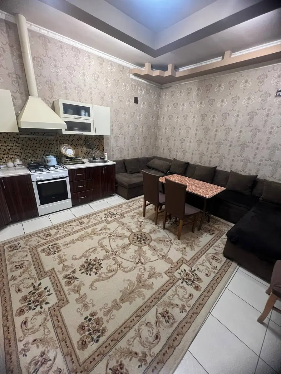 Сдается 1-этажный дом − 475 м²