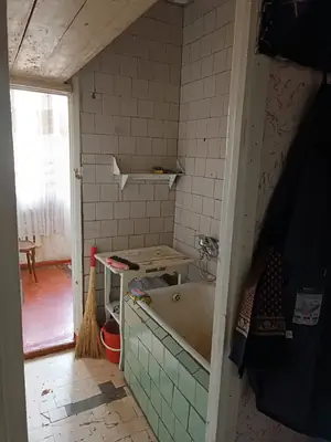 2 xonali kvartira sotiladi − 51 m²