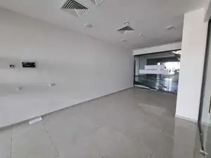 Ijaraga savdo-sotiq maydoni − 27.2 m²