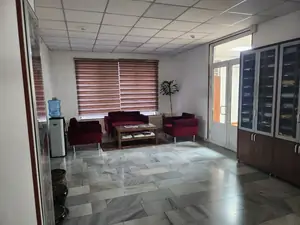 Сдается офис − 550 м²