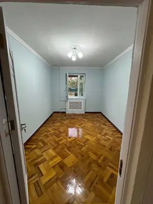 Продается 4-комнатная квартира − 113 м²