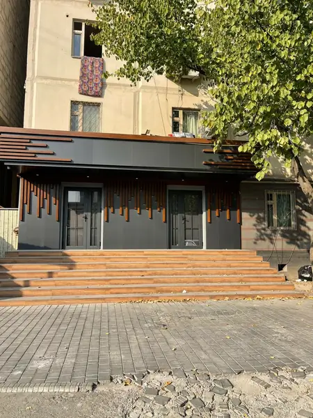 Ofis − 150 m², 1/9 qavat