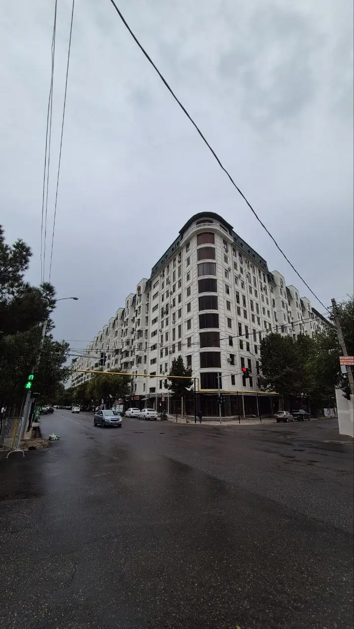 Продается 3-комнатная квартира − 96.5 м²