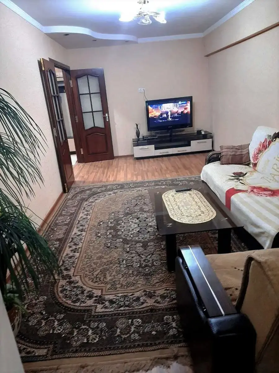 Ijaraga 3 xonali kvartira − 75 m²