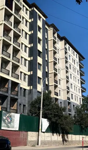 Продается 2-комнатная квартира − 51 м²