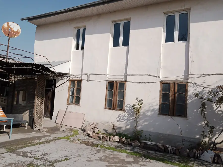 Ishlab chiqarish − 528 m², 1/2 qavat 