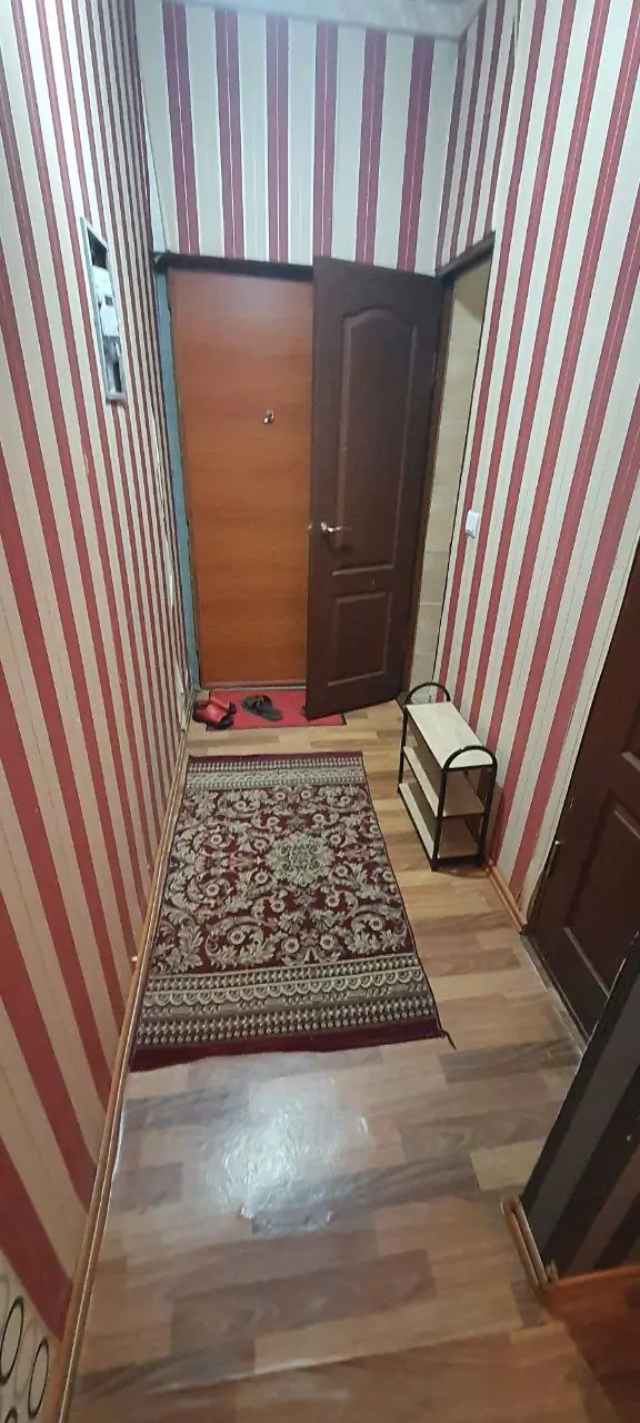 2 xonali kvartira sotiladi − 47 m²