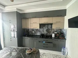 3 xonali kvartira sotiladi − 71 m²