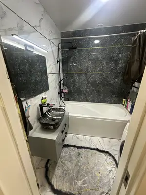 3 xonali kvartira sotiladi − 71 m²