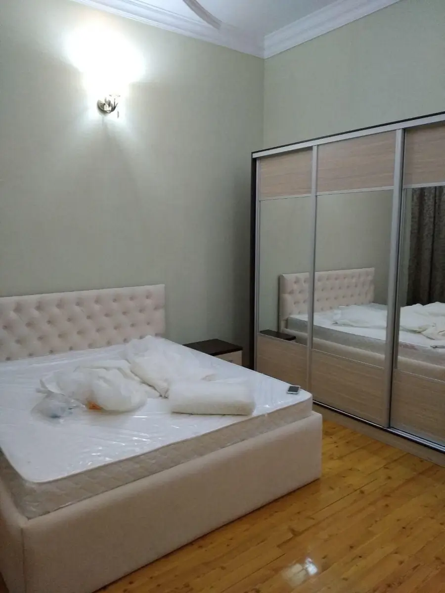 Сдается 1-этажный дом − 427 м²