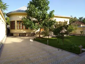Сдается 1-этажный дом − 427 м²