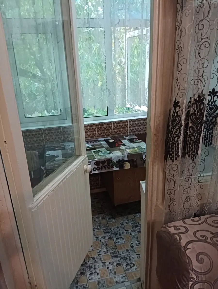 Продается 2-комнатная квартира − 48 м²