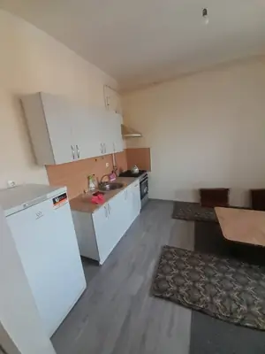 Сдается 3-комнатная квартира − 78 м²