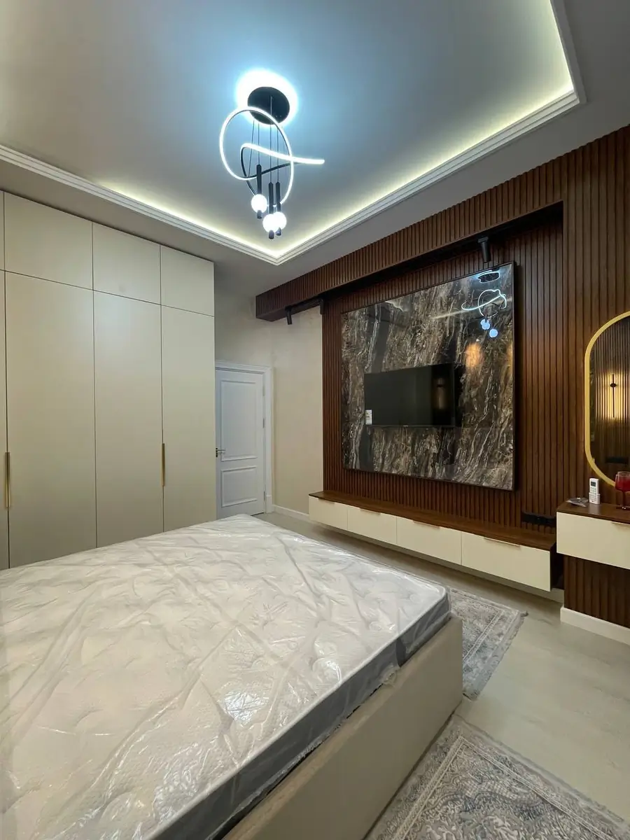 2 xonali kvartira sotiladi − 64 m²