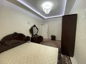 Сдается 2-комнатная квартира − 70 м²