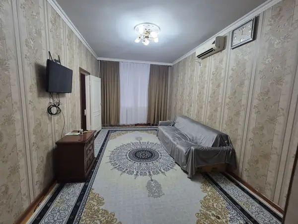 3 xonali kvartira − 50 m², 1/1 qavat