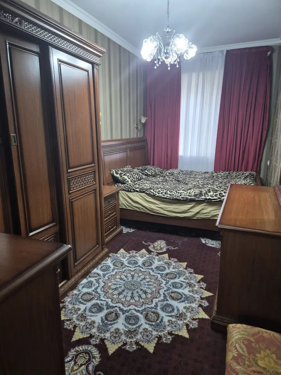 Продается 2-комнатная квартира − 50 м²