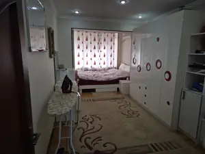 Продается 4-комнатная квартира − 127 м²