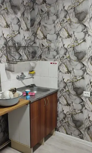Продается 1-комнатная квартира − 28 м²