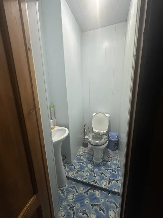 3 xonali kvartira sotiladi − 85 m²