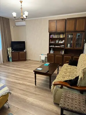 Сдается 2-комнатная квартира − 54 м²