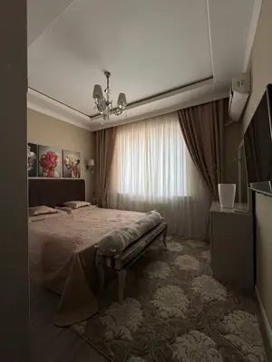 Ijaraga 3 xonali kvartira − 104 m²