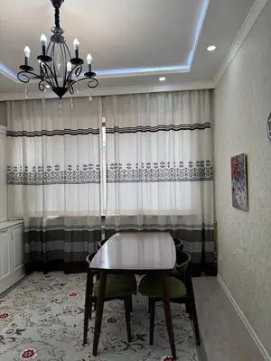 Ijaraga 3 xonali kvartira − 104 m²