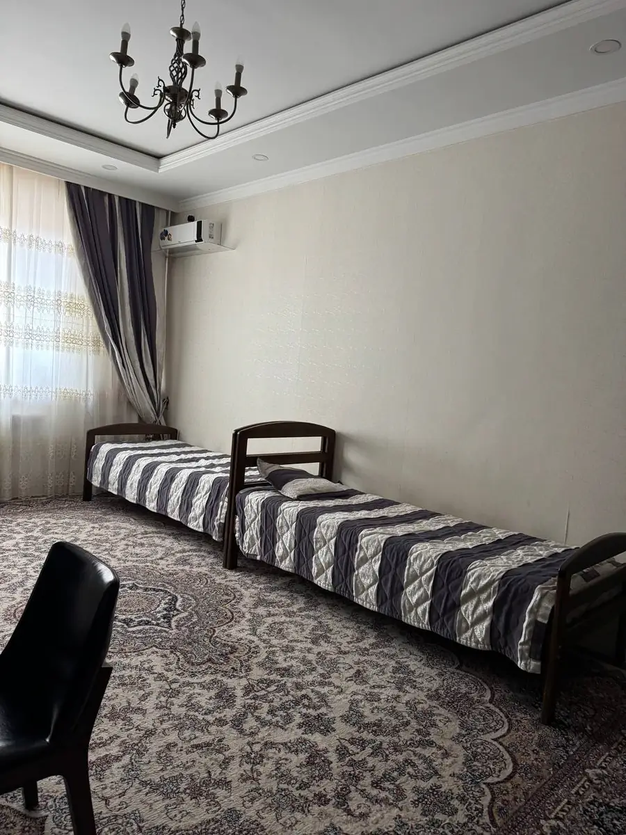 Ijaraga 3 xonali kvartira − 104 m²