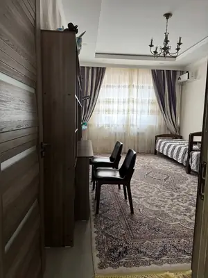 Ijaraga 3 xonali kvartira − 104 m²